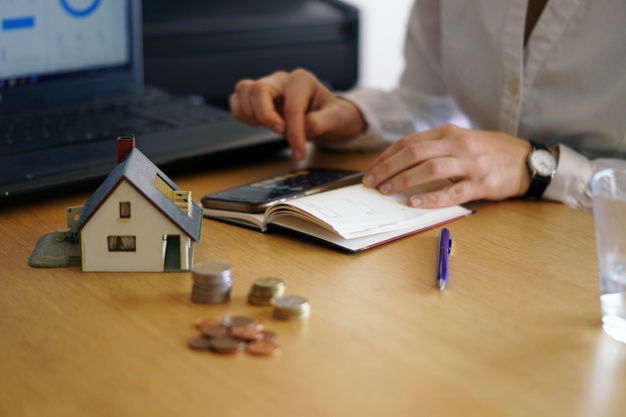 O papel da taxa Selic no mercado imobiliário